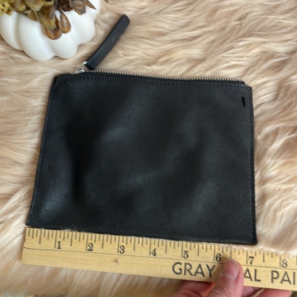 Small Black, Leather Zipper Pouch - Picture 4 of 4